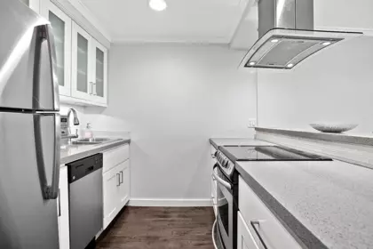 Primary Bathroom Photo of B 3546 Point Grey Road, Vancouver, BC