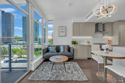 Breakfast Nook Photo of 1007 2311 Beta Avenue, Burnaby, BC
