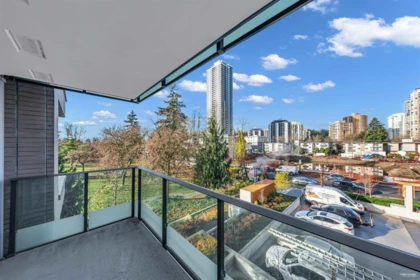 Entry Foyer Photo of 307 6463 Silver Avenue, Burnaby, BC