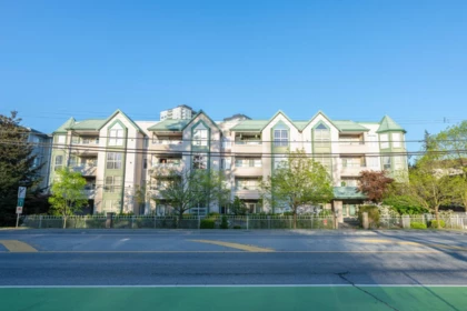 Basement Recreation Room Photo of 313 10128 132 Street, Surrey, BC