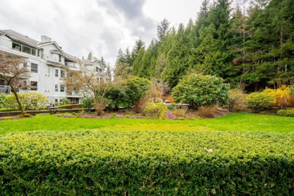 Hot Tub / Spa Photo of 107 1283 Parkgate Avenue, North Vancouver, BC