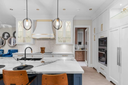 Breakfast Nook Photo of 13183 19a Avenue, Surrey, BC