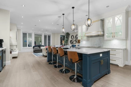 Kitchen Island Photo of 13183 19a Avenue, Surrey, BC