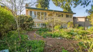 32075 Debreen Crescent, Abbotsford, BC