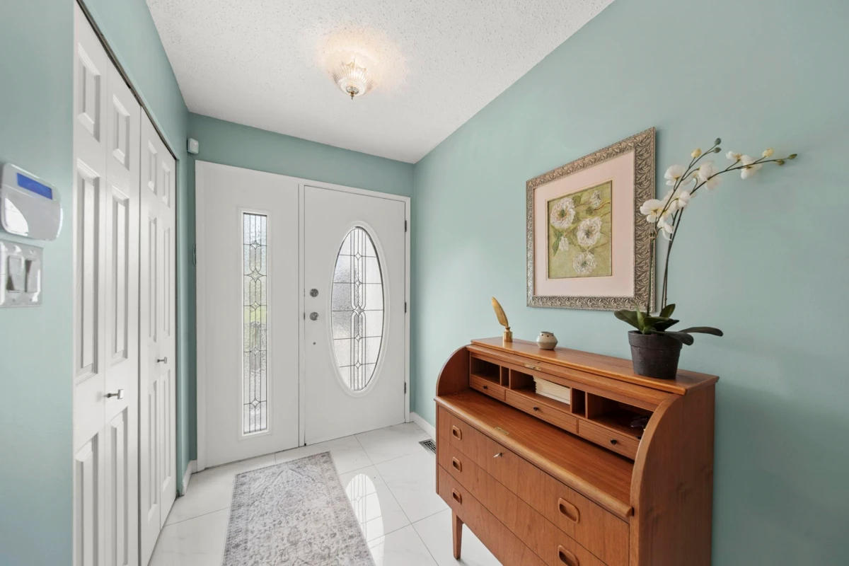 Family Room Photo of 745 Dansey Avenue, Coquitlam, BC