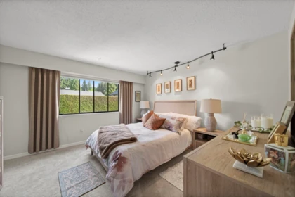 Office / Den Photo of 745 Dansey Avenue, Coquitlam, BC