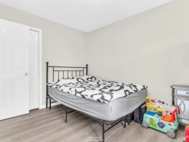 Hallway Photo of 3466 Dieppe Drive, Vancouver, BC
