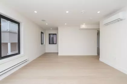 3 4875 Albert Street, Burnaby, BC, Burnaby — Other for sale