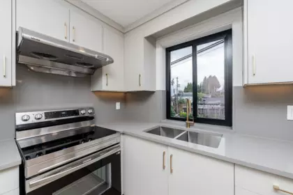 Primary Bedroom Photo of 3 4875 Albert Street, Burnaby, BC