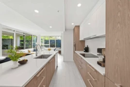 310 285 E 10th Avenue, Vancouver, BC