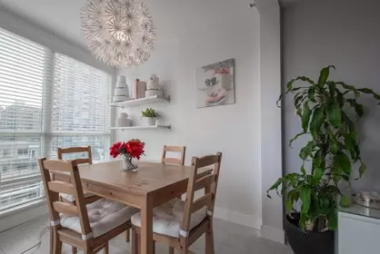Breakfast Nook Photo of 1208 939 Homer Street, Vancouver, BC