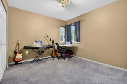 Backyard Photo of 16296 87 Avenue, Surrey, BC