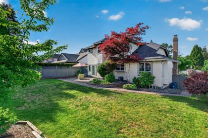 Fitness Center Photo Near 16296 87 Avenue, Surrey, BC