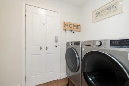 Basement Recreation Room Photo of 55 14877 33 Avenue, Surrey, BC