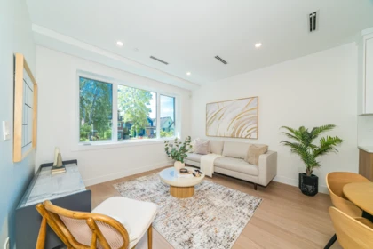 1937 E 4th Avenue, Vancouver, BC, Vancouver — Half Duplex for sale