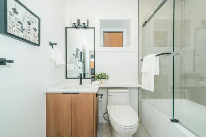 Mudroom Photo of 1937 E 4th Avenue, Vancouver, BC