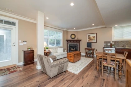Staircase Photo of 21271 43 Avenue, Langley, BC