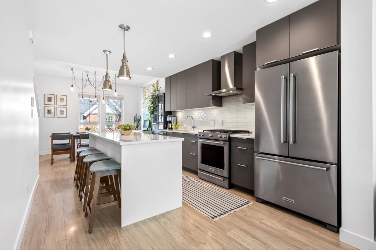 Dining Area Photo of 2137 Spring Street, Port Moody, BC