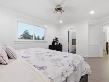Guest Bathroom Photo of 7855 112a Street, Delta, BC