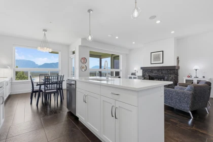 Guest Bathroom Photo of 60 43685 Chilliwack Mountain Road, Chilliwack, BC