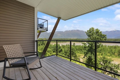 Swimming Pool Photo of 60 43685 Chilliwack Mountain Road, Chilliwack, BC