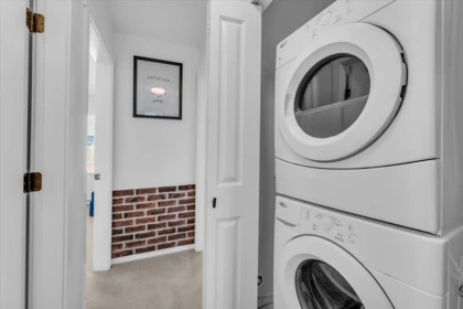 Mudroom Photo of 61 14838 61 Avenue, Surrey, BC