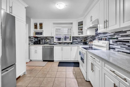 Breakfast Nook Photo of 6268 129 Street, Surrey, BC