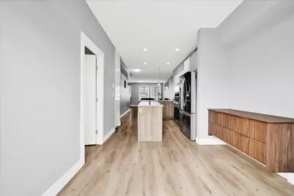 Walk-In Closet Photo of 86 14555 68 Avenue, Surrey, BC