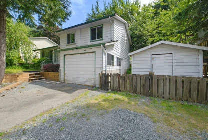 18298 63a Avenue, Surrey, BC, Surrey — Single Family Residence for sale