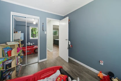 Loft / Bonus Room Photo of 18298 63a Avenue, Surrey, BC