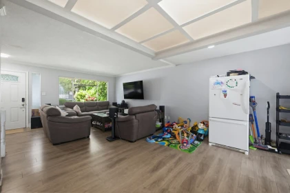 Primary Bedroom Photo of 18298 63a Avenue, Surrey, BC