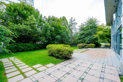 Outdoor Deck Photo of PH110 1889 Alberni Street, Vancouver, BC