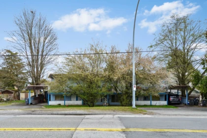 2060 156 Street, Surrey, BC, Surrey — Quadruplex for sale