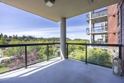 Mudroom Photo of 302 5055 Springs Boulevard, Tsawwassen, BC