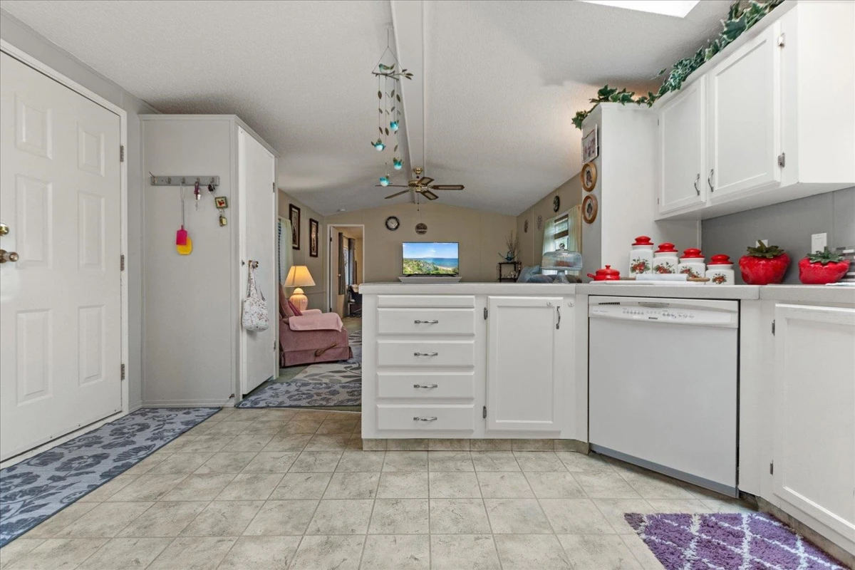 Family Room Photo of 18 46484 Chilliwack Lake Road, Chilliwack, BC