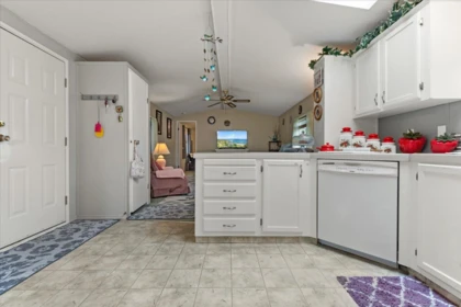 18 46484 Chilliwack Lake Road, Chilliwack, BC, Chilliwack — Manufactured Home for sale