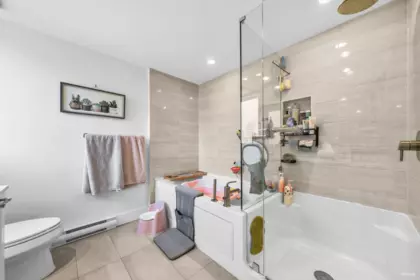Powder Room Photo of 14 2825 159 Street, Surrey, BC