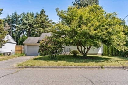 9740 Carleton Street, Chilliwack, BC, Chilliwack — Single Family Residence for sale