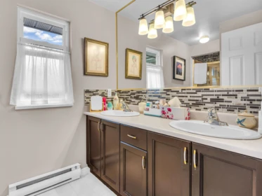 Laundry Room Photo of 3591 Francis Road, Richmond, BC
