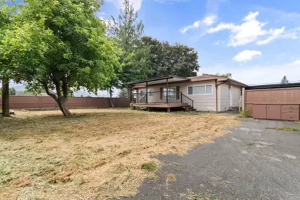 Backyard Photo of 7526 Lickman Road, Sardis - Greendale, BC