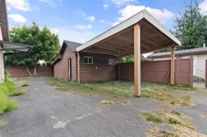 Community Amenities Photo (Clubhouse) of 7526 Lickman Road, Sardis - Greendale, BC