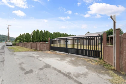 7526 Lickman Road, Sardis - Greendale, BC, Sardis - Greendale — Single Family Residence for sale