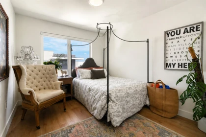 Office / Den Photo of 38 12585 104a Avenue, Surrey, BC