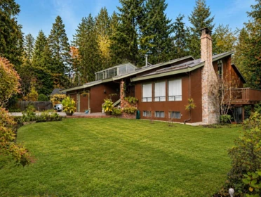 1498 Chamberlain Drive, North Vancouver, BC, North Vancouver — Single Family Residence for sale