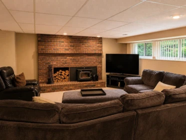 Garage Interior Photo of 1498 Chamberlain Drive, North Vancouver, BC