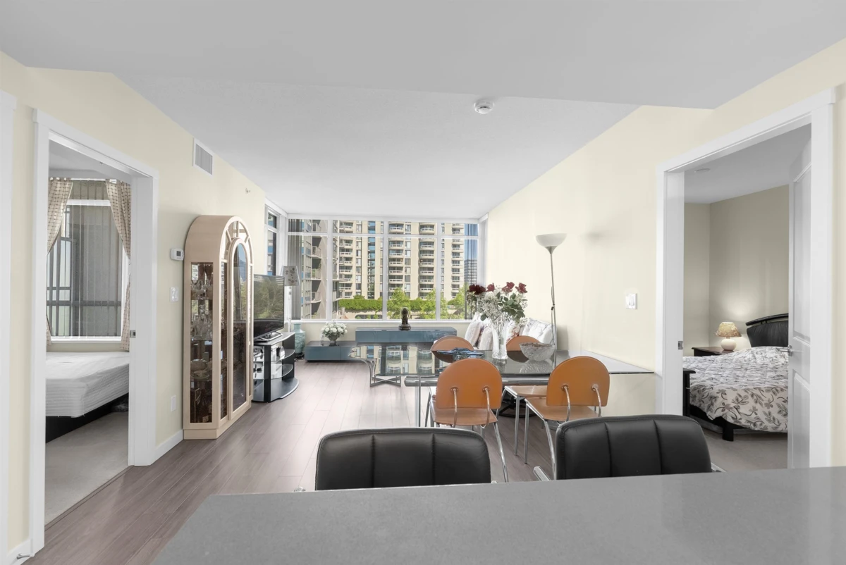 Dining Area Photo of 712 7338 Gollner Avenue, Richmond, BC