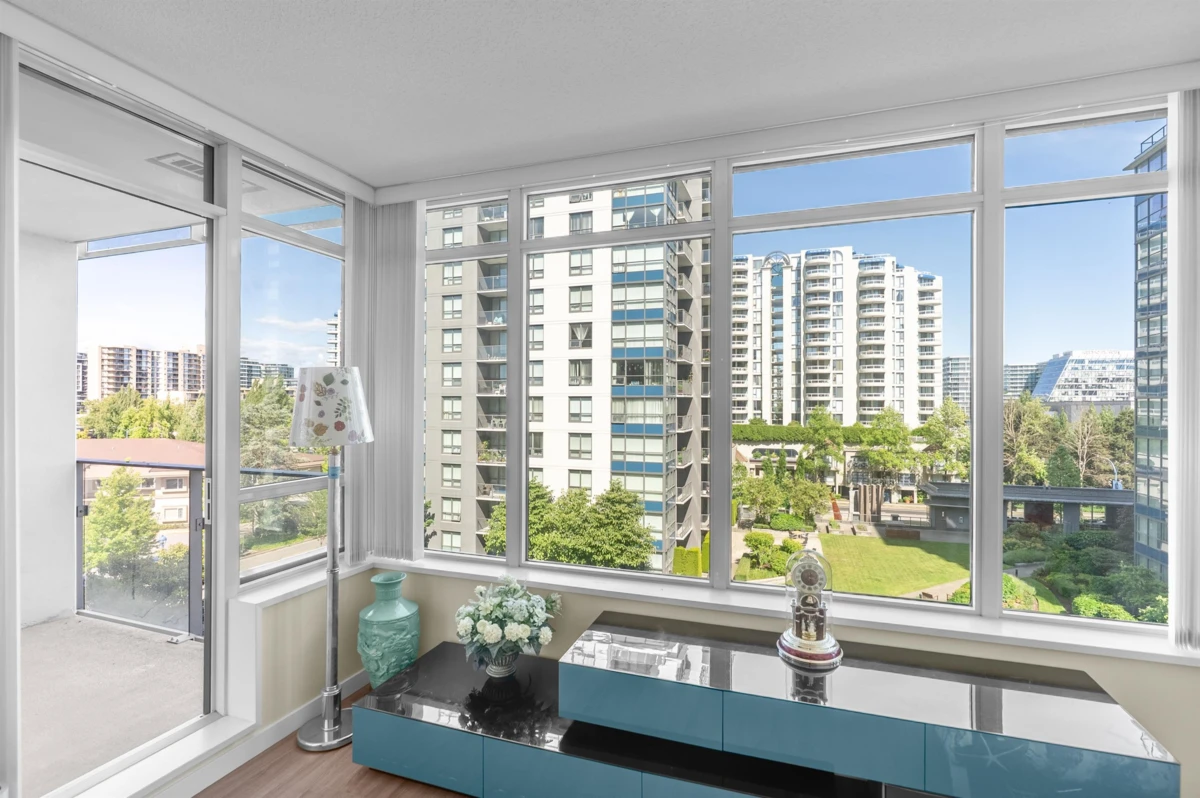 Family Room Photo of 712 7338 Gollner Avenue, Richmond, BC