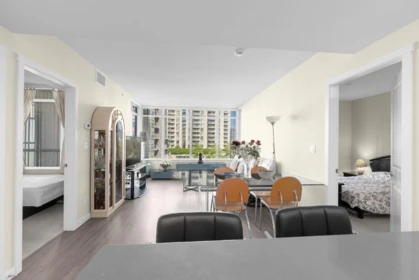 712 7338 Gollner Avenue, Richmond, BC, Richmond — Apartment/Condo for sale