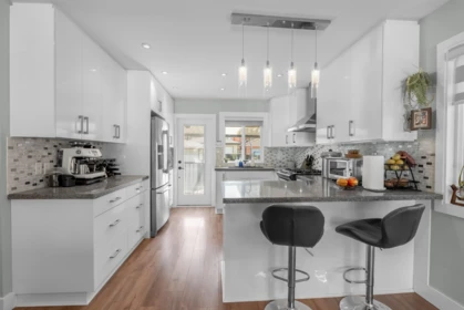 Kitchen Photo of 2576 E 27th Avenue, Vancouver, BC