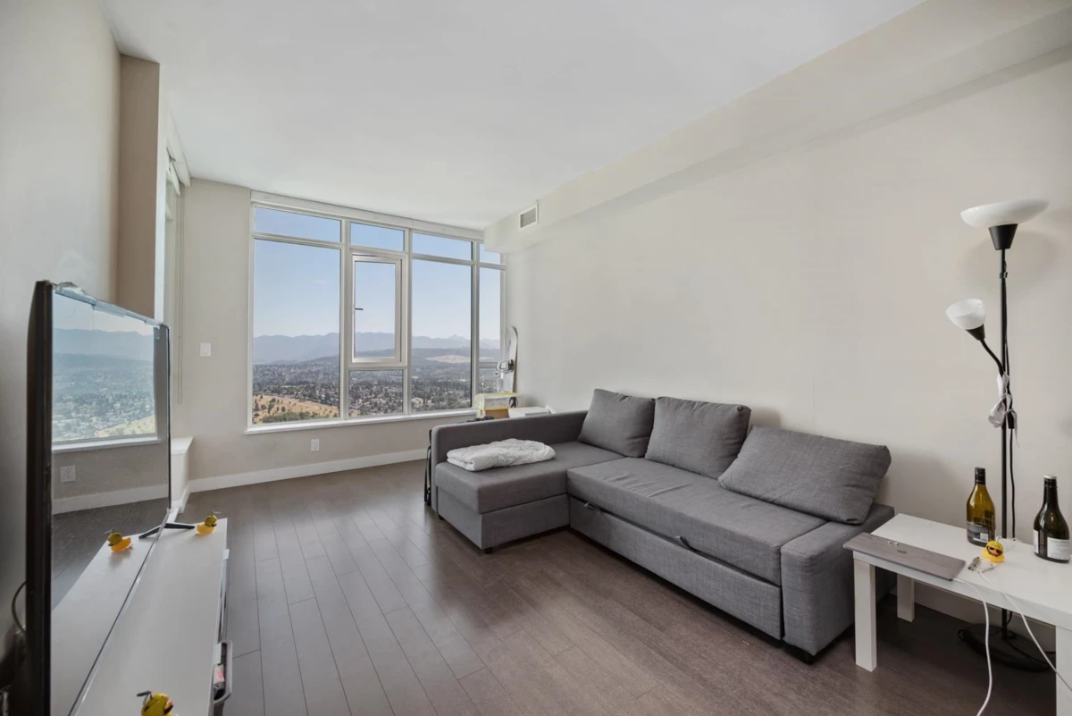 Family Room Photo of 3808 4508 Hazel Street, Burnaby, BC